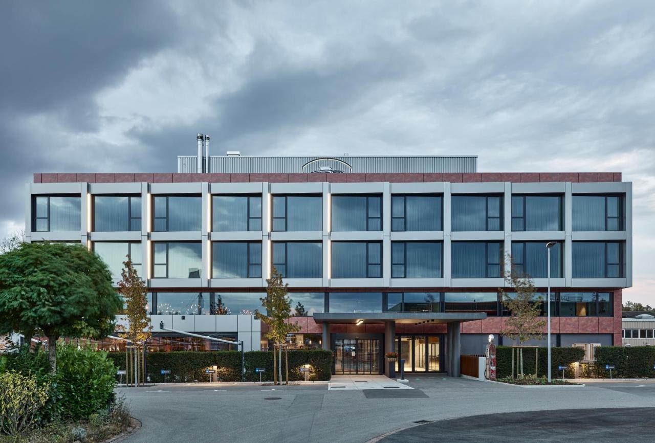 Autohalle Hotel Andelfingen Exteriör bild